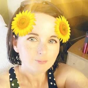 Meet your Posher, Monica